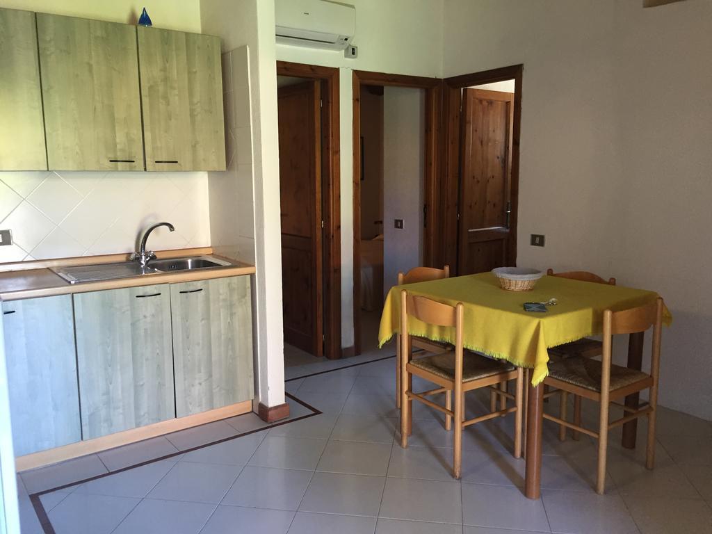 Residence Approdo Verde Сан-Теодоро Екстер'єр фото